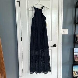 Altar’s State Dress